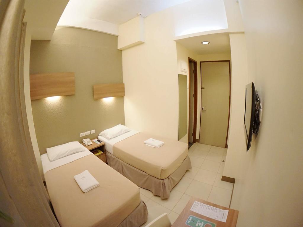 The Center Suites سيبو المظهر الخارجي الصورة