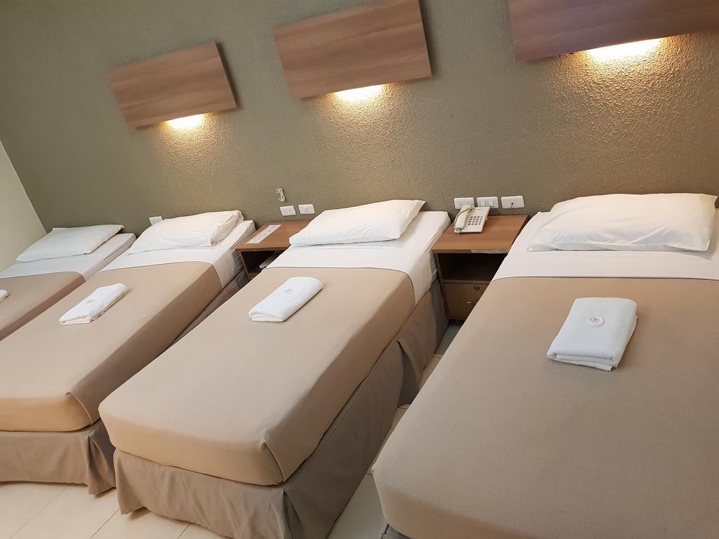 The Center Suites سيبو المظهر الخارجي الصورة