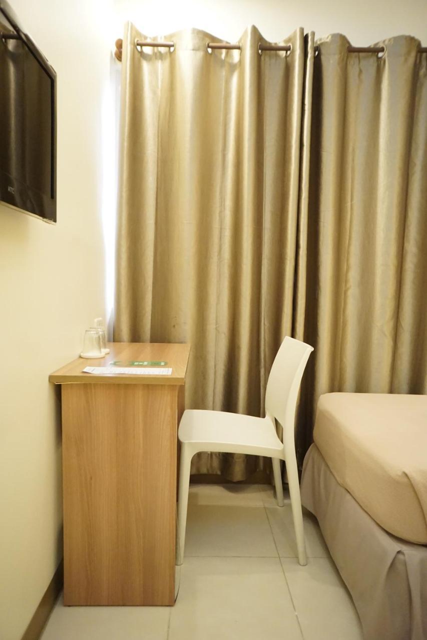 The Center Suites سيبو المظهر الخارجي الصورة